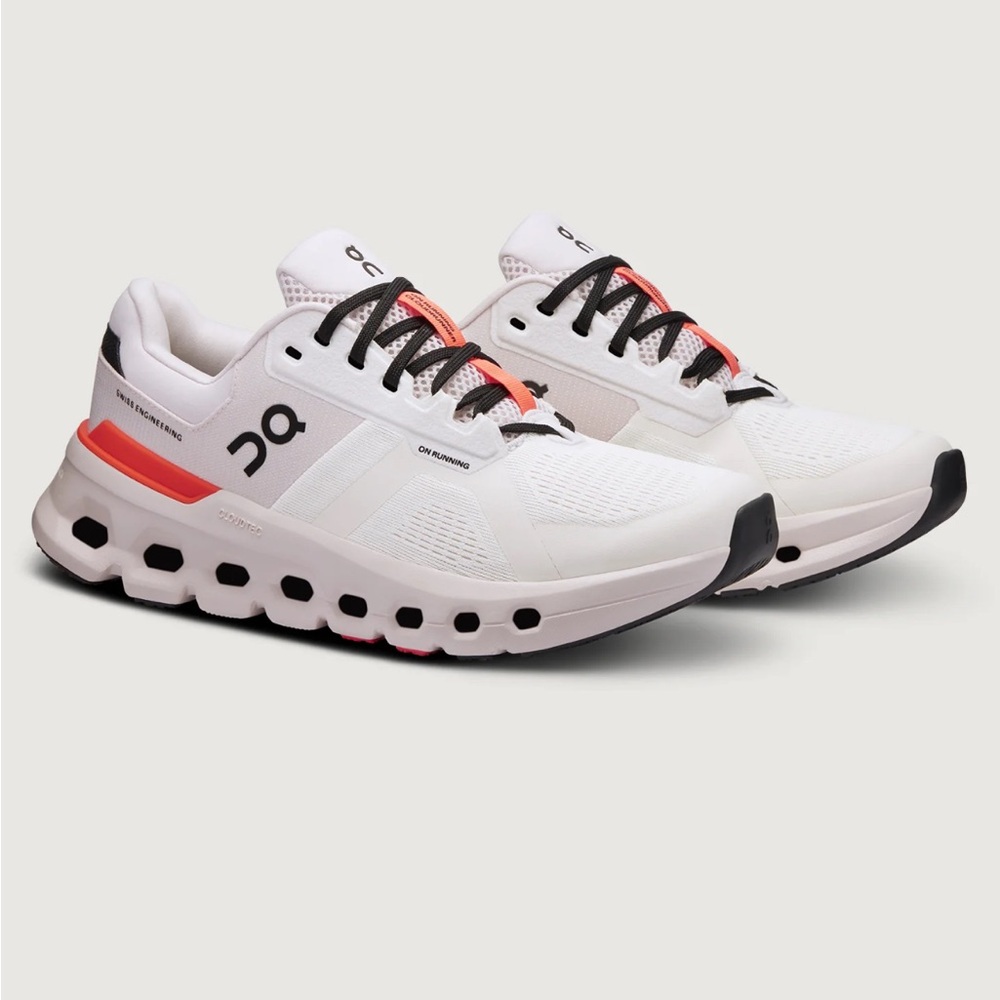 On Cloudrunner 2 Womens Size 9.5 - Used Great Condition
